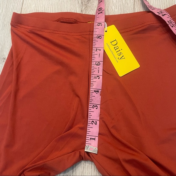 Daisy 2 Piece Silky Loungewear Top and Leggings Size Medium - Picture 7 of 13